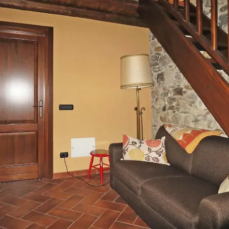 Σπίτι διακοπών Locazione Turistica Casa Degli Archi 1600 *
